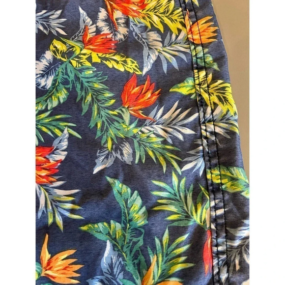 MENS ABERCROMBIE & FITCH TROPICAL FLORAL SWIM BOARD SHORTS SIZE L - Picture 2 of 5